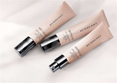 Burberry Fresh Glow BB Cream SPF 20 • Foundation Product 